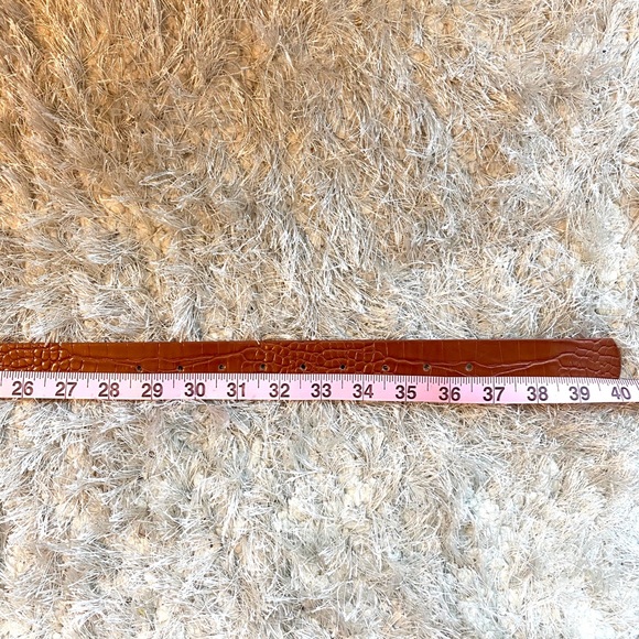 Camel/Tan Infinity Belt - Picture 2 of 2